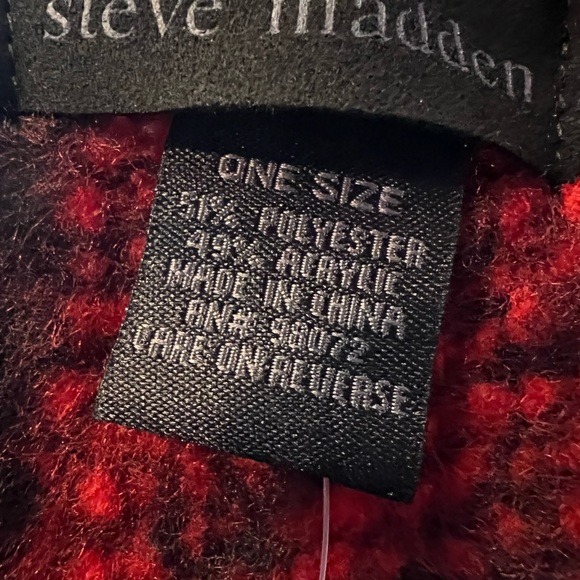 NWT Bulky Steve Madden Scarf - Picture 9 of 9